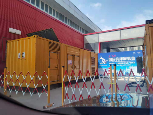 维西发电车出租-发电机无电压或电压太低怎么办？
