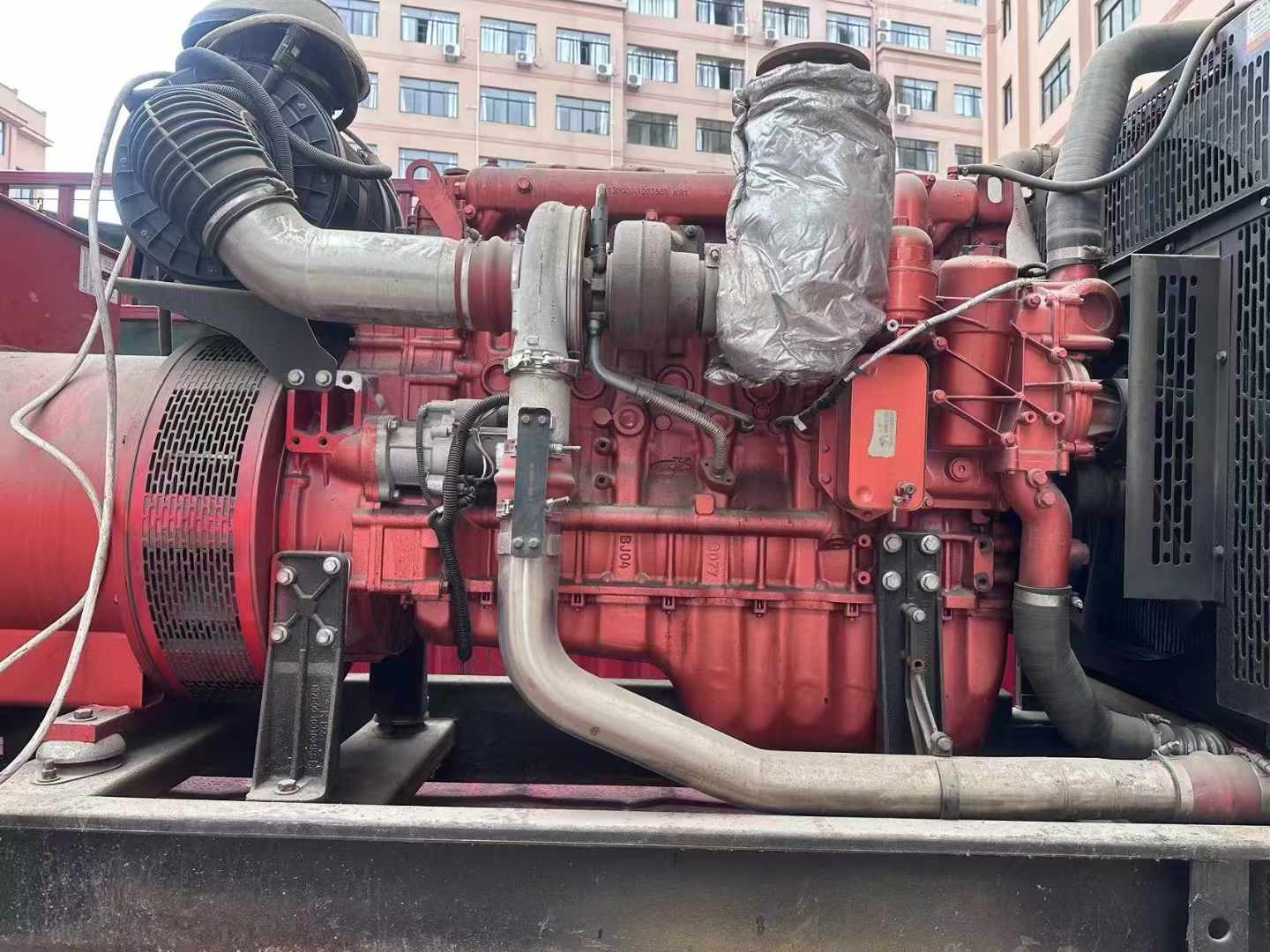 维西如何选择适合 600kW 柴油发电机组的过载保护器？